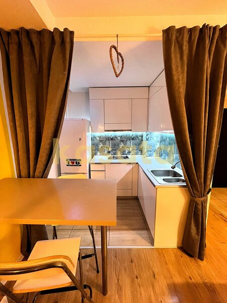 Cosmopolis, 2 camere, et. 1, mobilat si utilat, 45 mp.