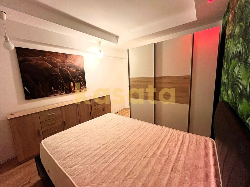 Cosmopolis, 2 camere, et. 1, mobilat si utilat, 45 mp.